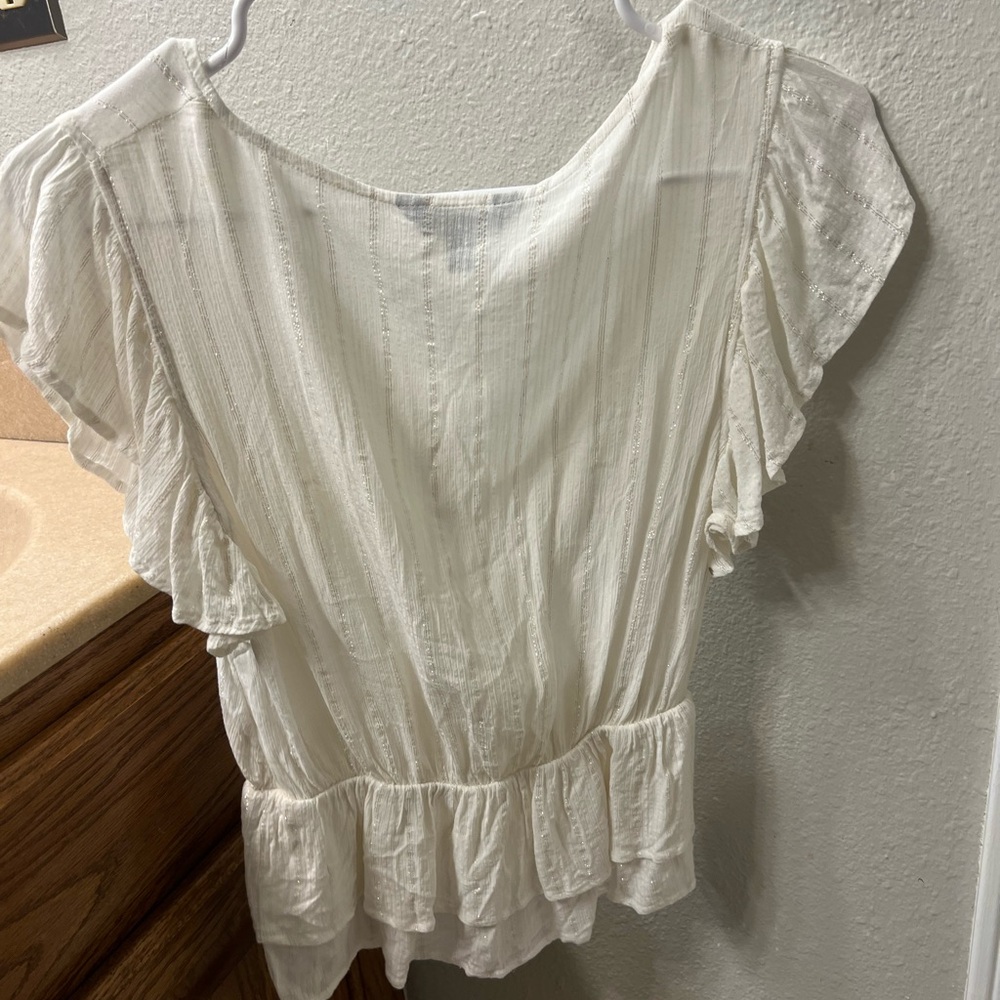 Express Cream Ruffle Blouse - Picture 3 of 3